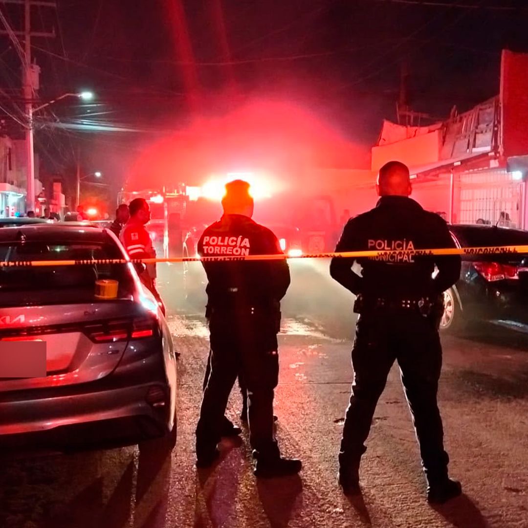 Una madre de 27 años y su hijo de 8 años murieron durante el incendio de su casa en Torreón
